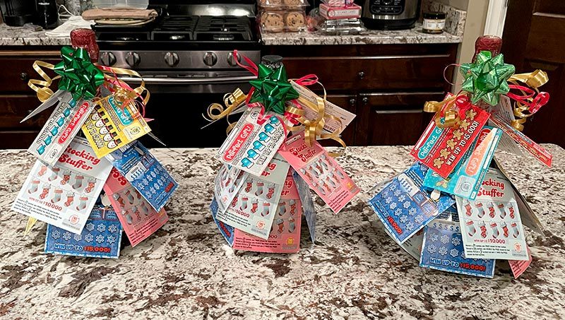 Enter to win a Holiday Kitchen Gift Basket!